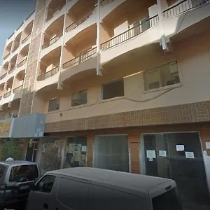  Hostel Deira Partition